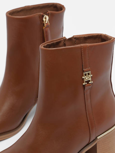 Bottines à Talon Tommy hilfiger Marron accessoires 7539GTU vue secondaire 1